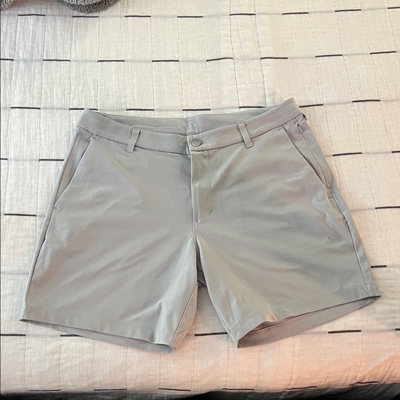 Lululemon Commission Classic Fit Short 7 inch Warpstreame - Picture 1 of 2
